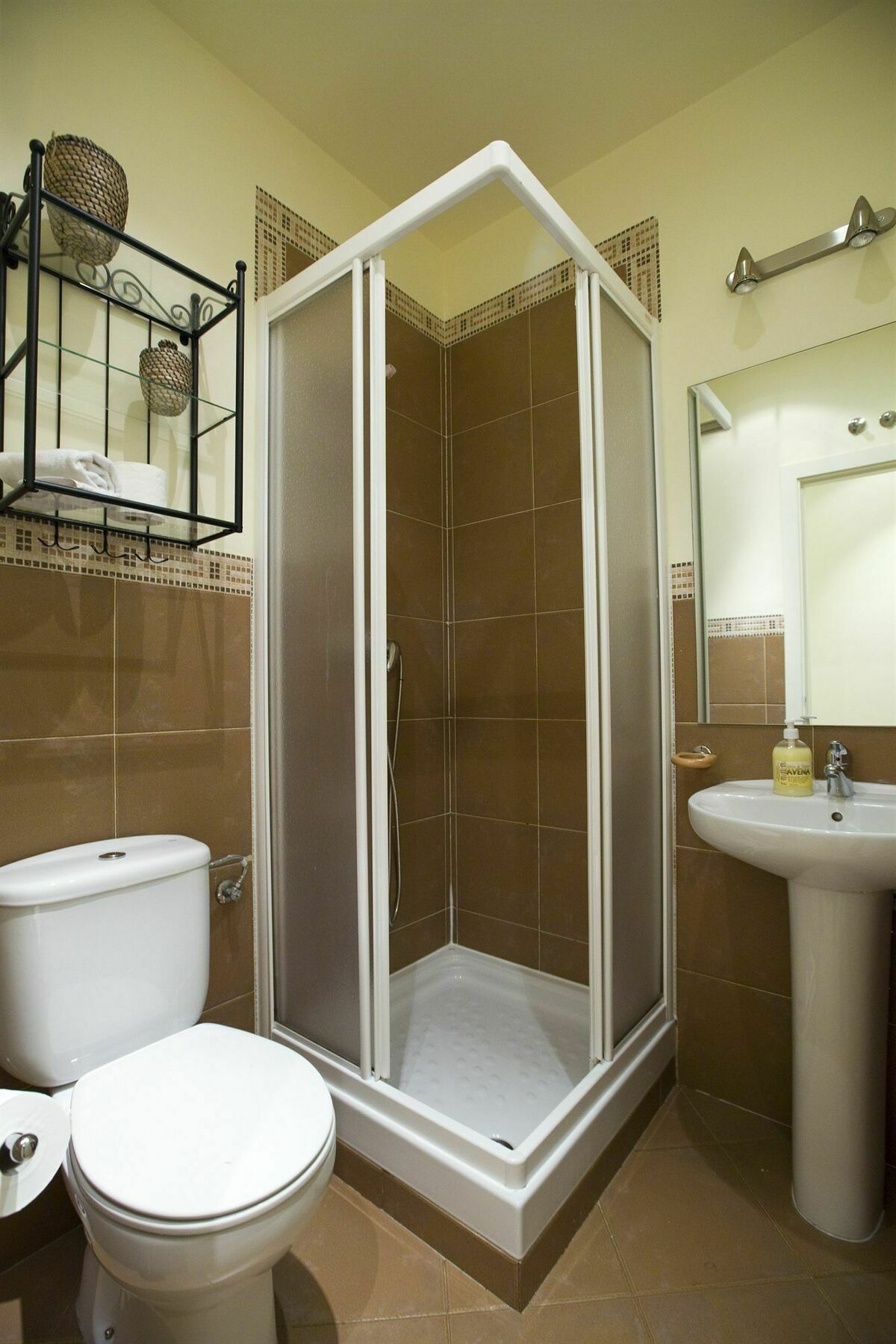Apartamento Tirso De Molina Madrid Ngoại thất bức ảnh